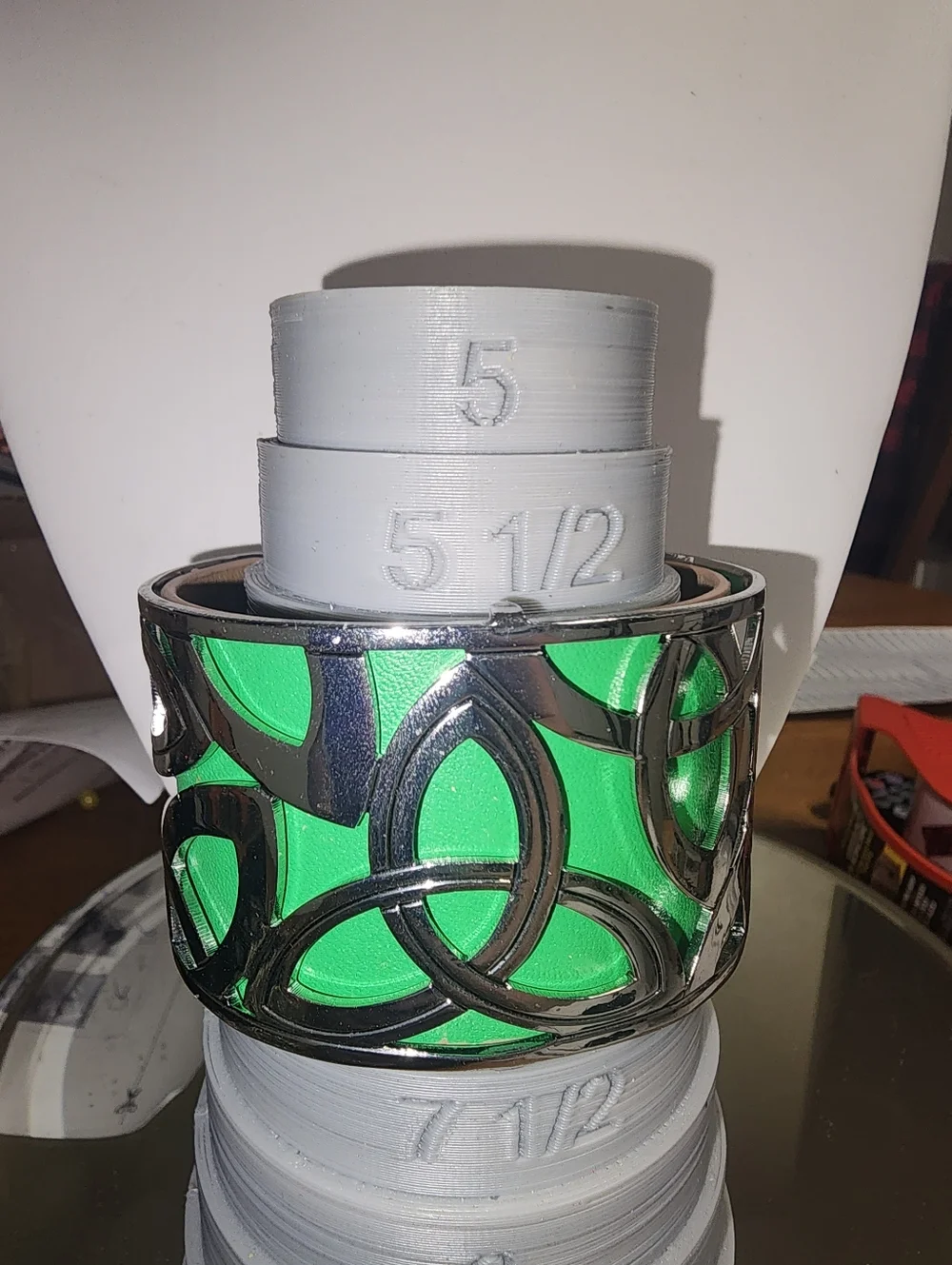 Solvar Green Leather Cutout Metal Cuff Bracelet